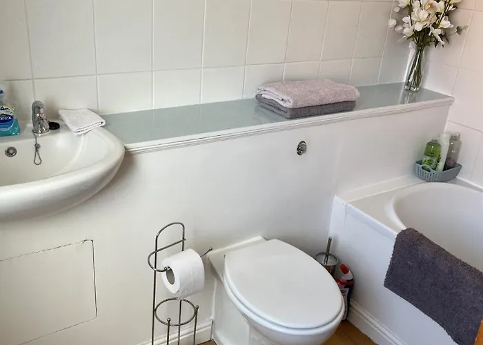 Deluxe Double Room Bath